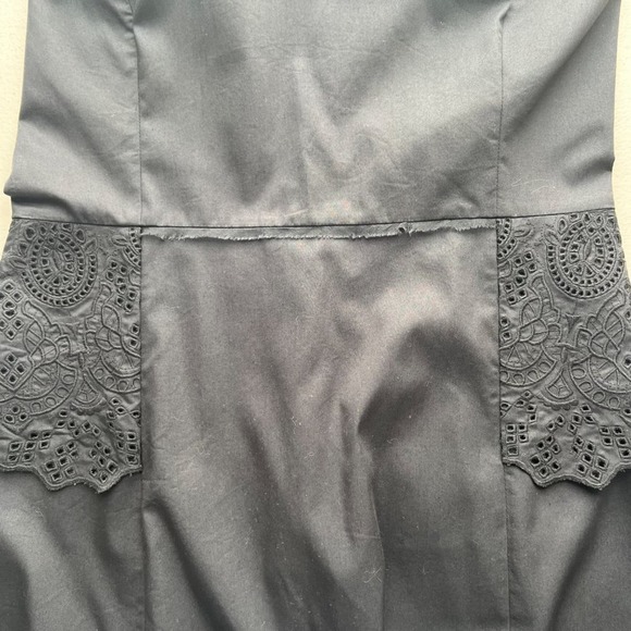 Elie Tahari Peplum Eyelet Dress Womens size 6 Black Neon Yellow Trim Knee Length - Picture 8 of 11